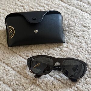 Ray-Ban Black Sunglasses with Case